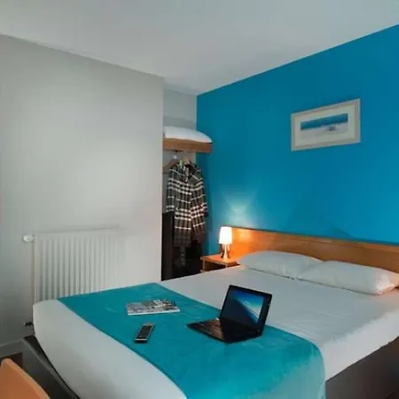 Brit Les Alizes Hotell 3*