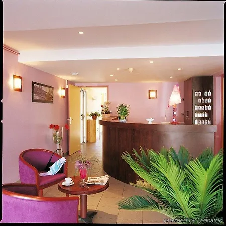 Brit Les Alizes Hotell 3*