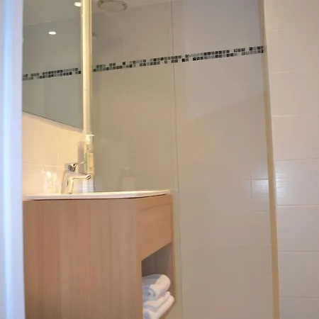 Szálloda Brit Les Alizes 3*